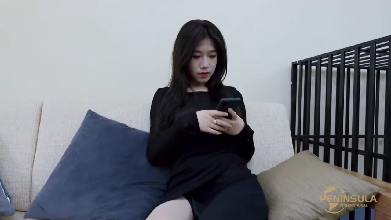 【泽爱】波雅的宠物圈继续扩大 女女捆绑强吃丝足