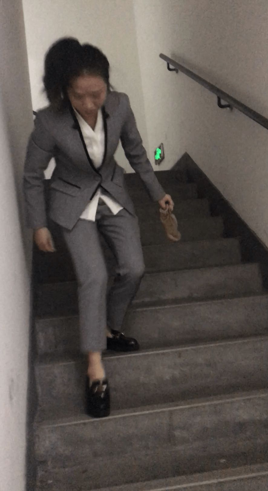 031537exknikaznspwiqmx