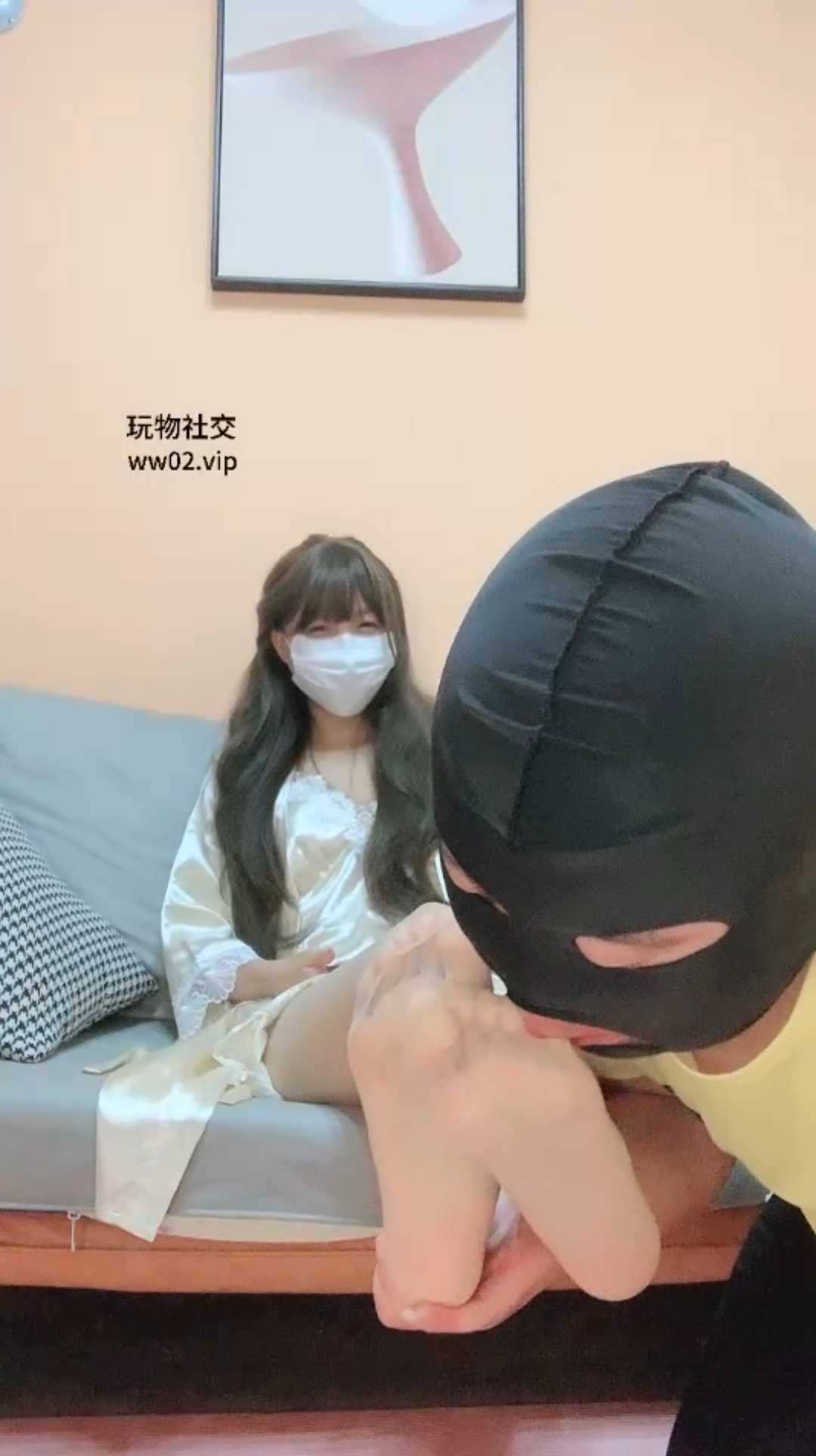 090206aqmsqtcdx2yizwgm