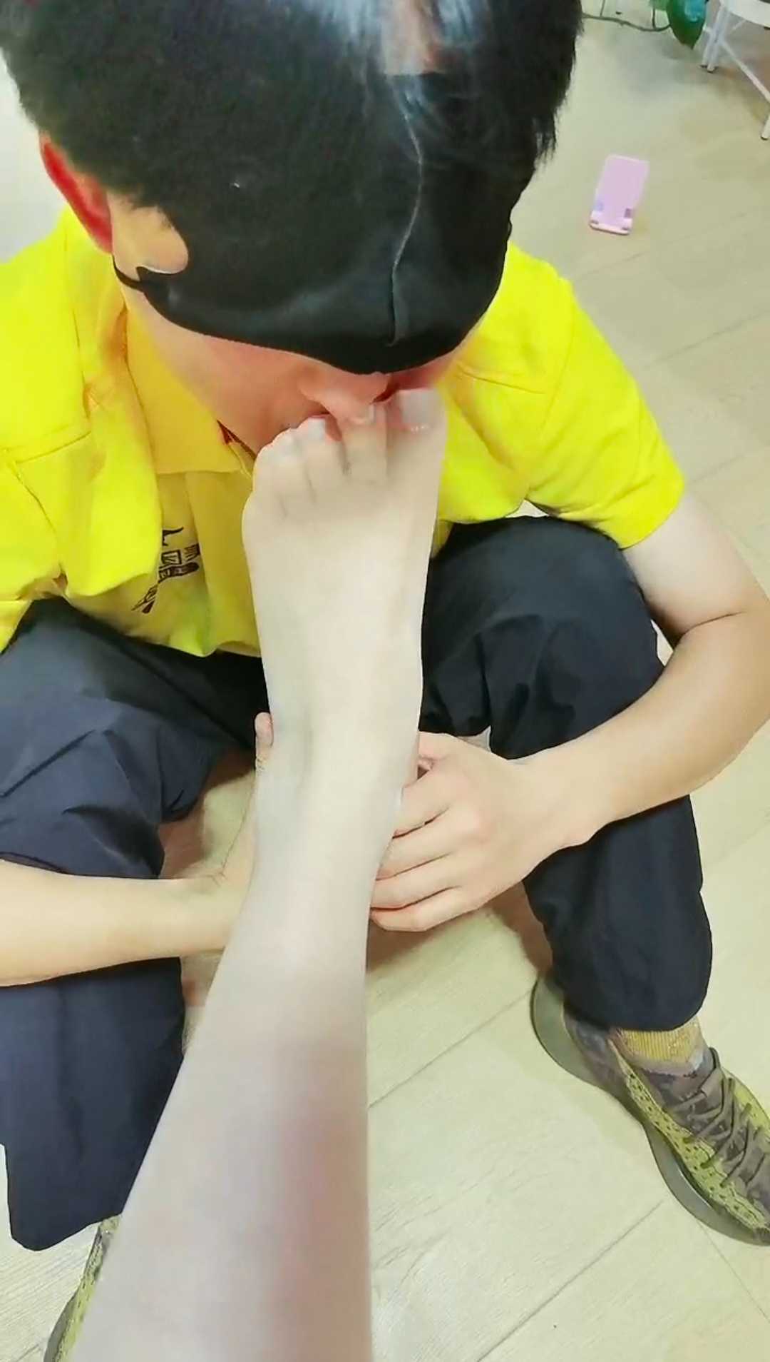 093218wjgjqz77dlj72x7o