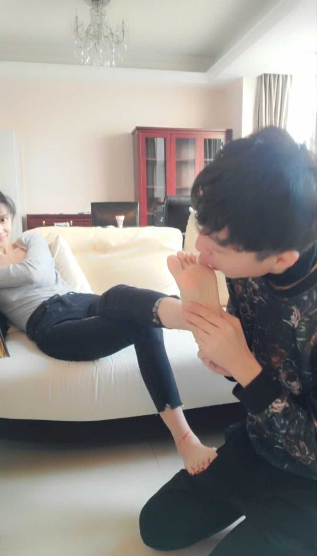 100839g51ssh11142dussc