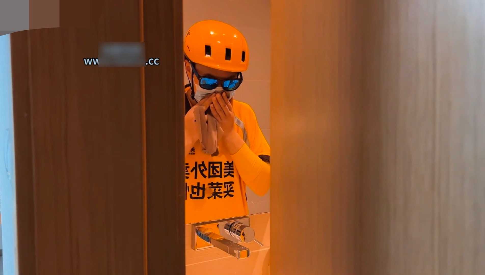 121151ucx37gcv8hpy3xxx