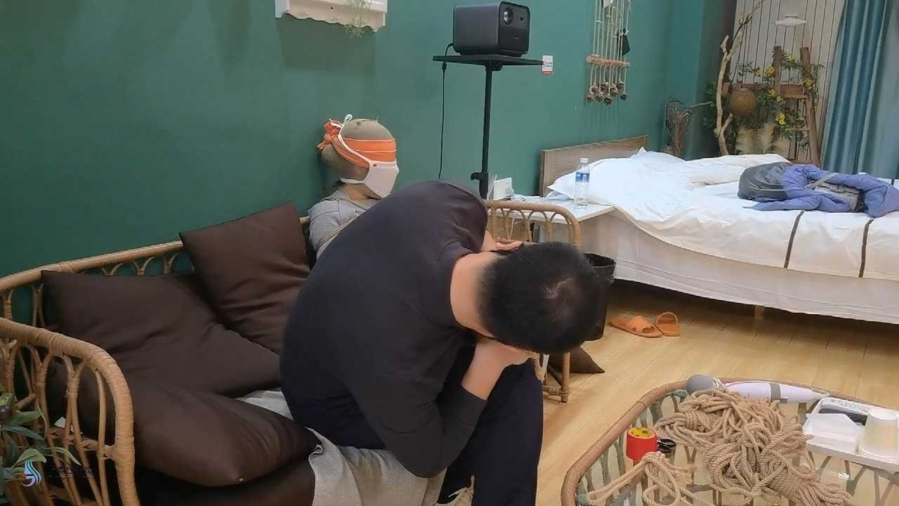 124951fea88srf2zf424yn