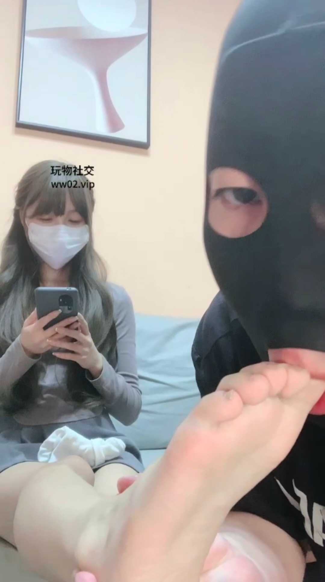 163237ywfnbn1i98vo1jw1