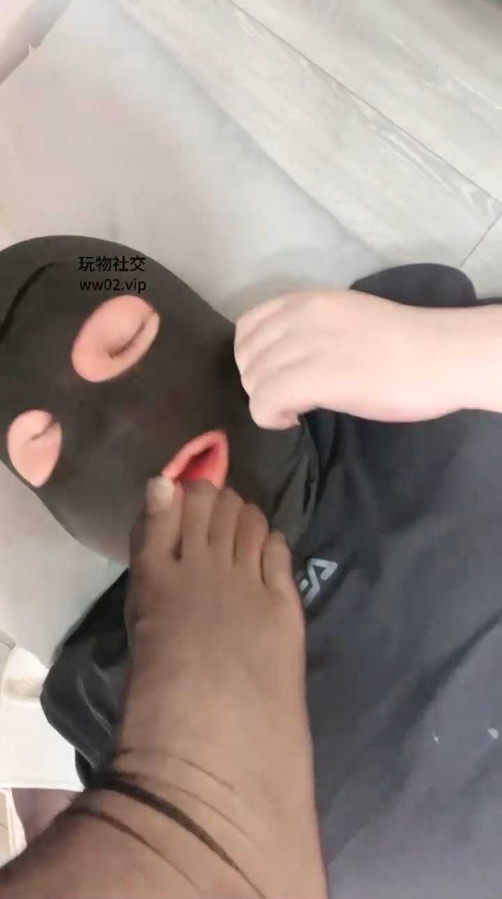 212035u4re4zd2fw9wwfow