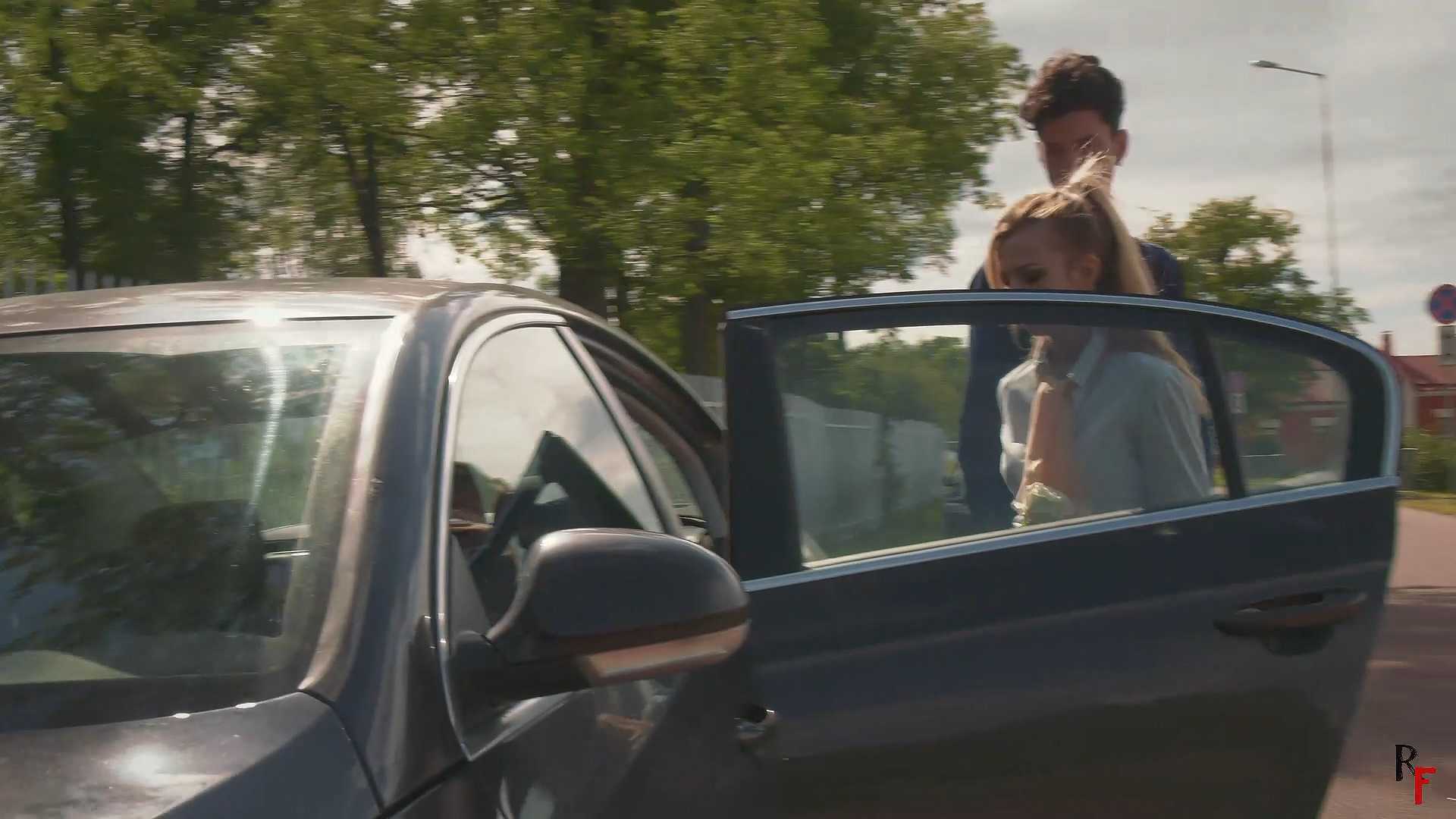 214755bfx7rip9o95eftf2-1