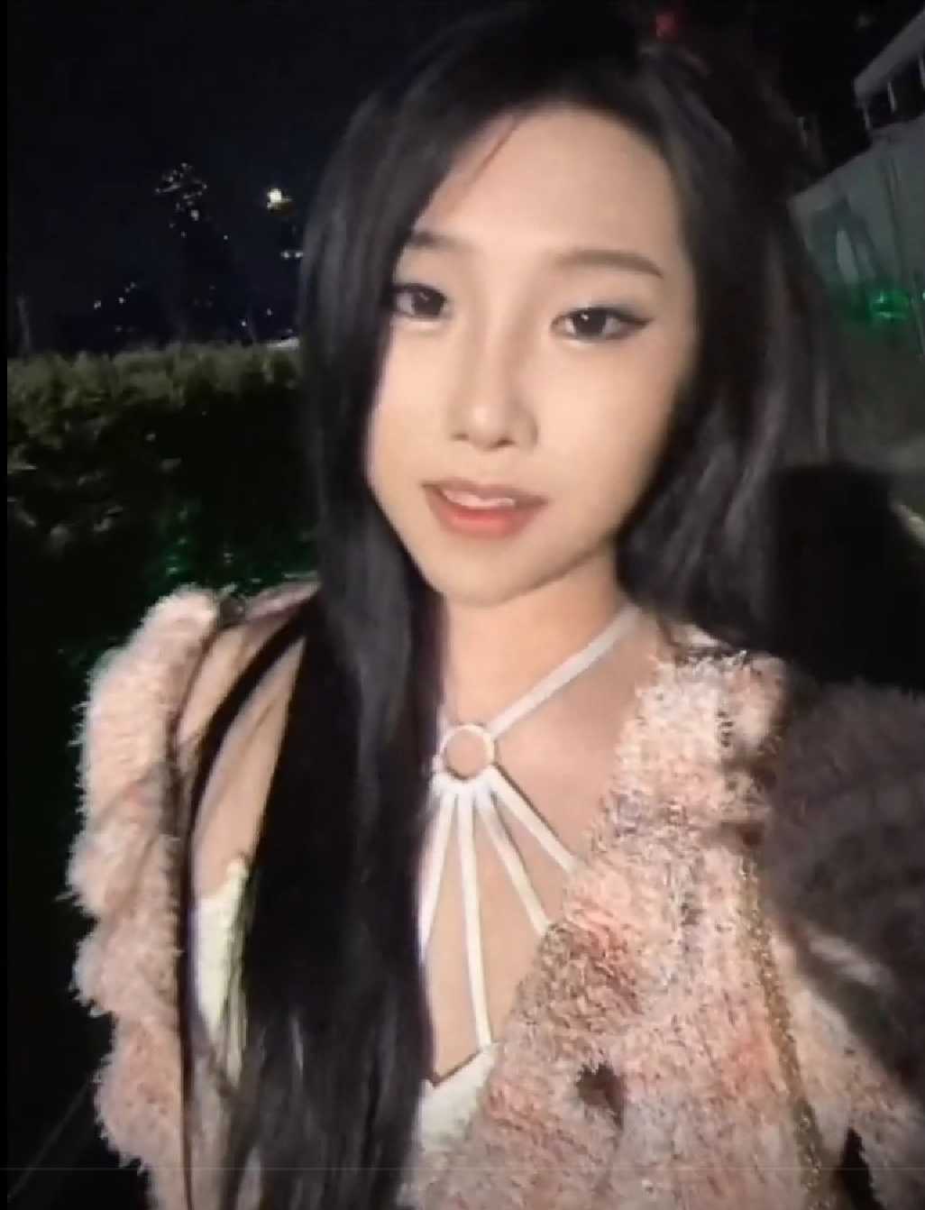 232338hr2m4p5e88pb22ub