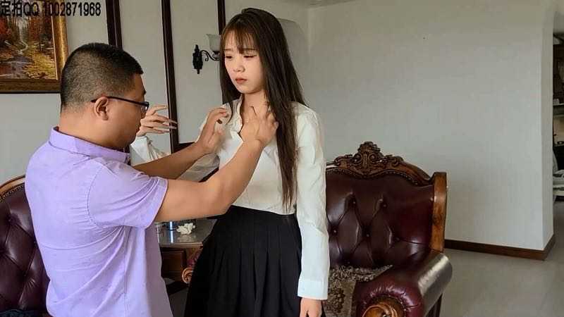 一往情深-放倒下属玩弄丝袜脚