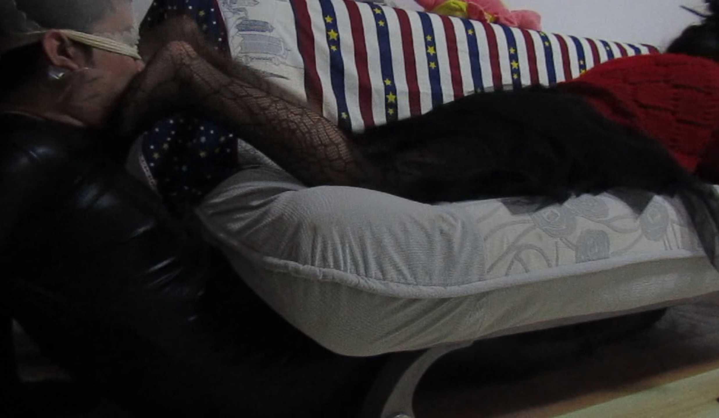 约来一个素人阿姨踩脸天脚