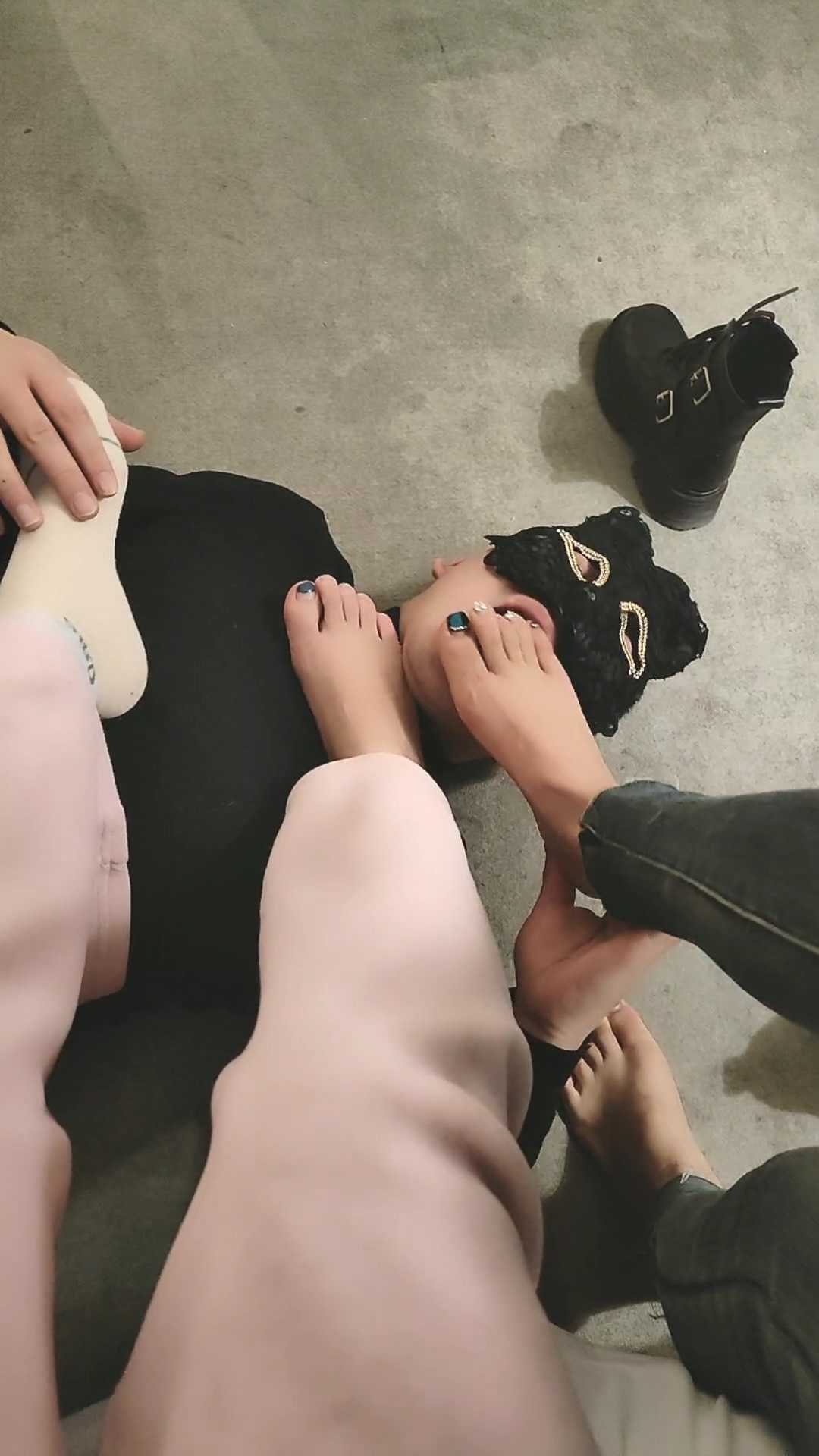 161900uj7djxd775jm8kjm