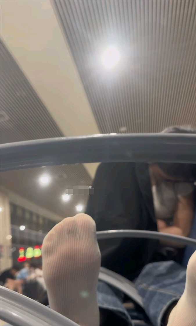 173235vsladfudq1k8uucd