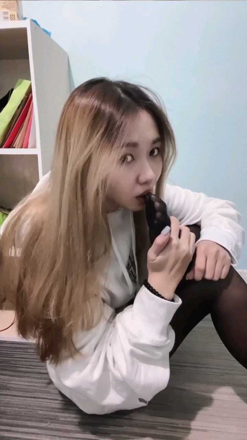 192538fmuom7jgyn7zy0xs