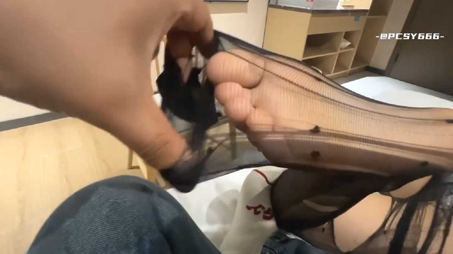 195328n4ymmeyih4dzhi2e