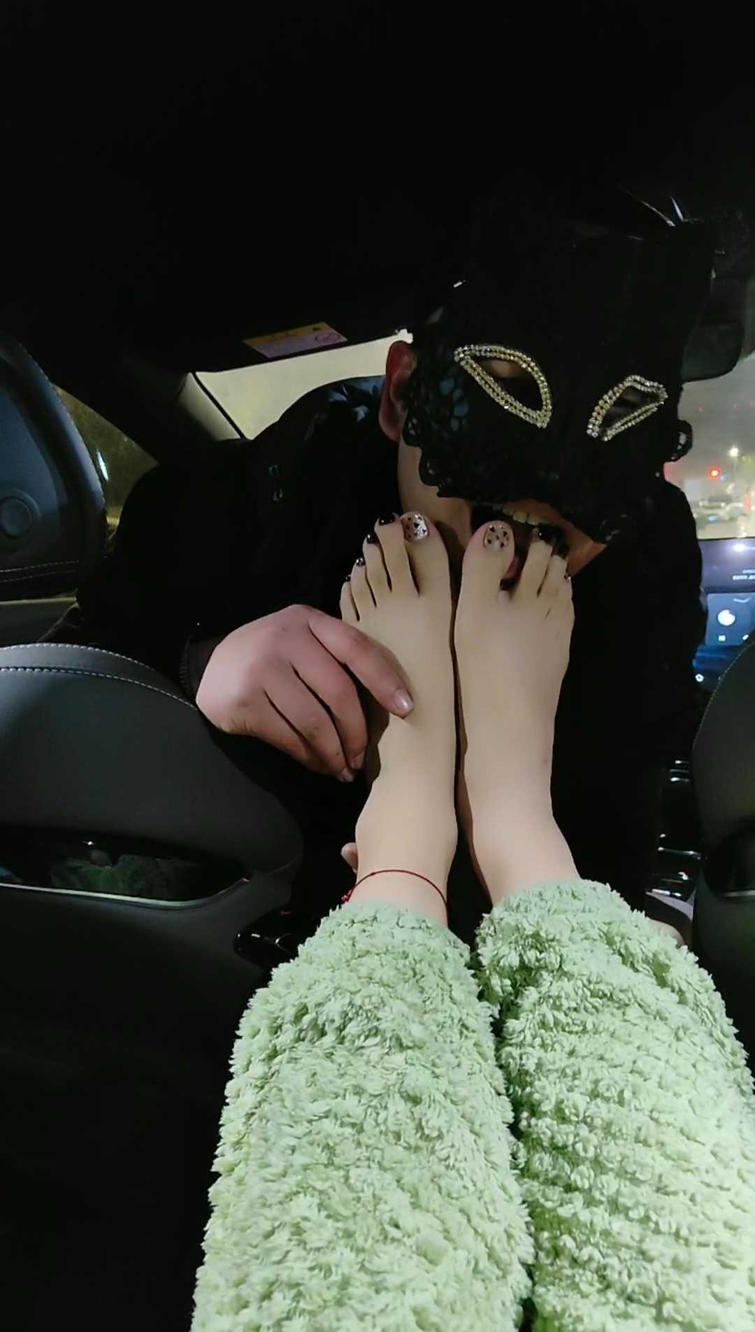 214901y6b9utrd20uotsjr