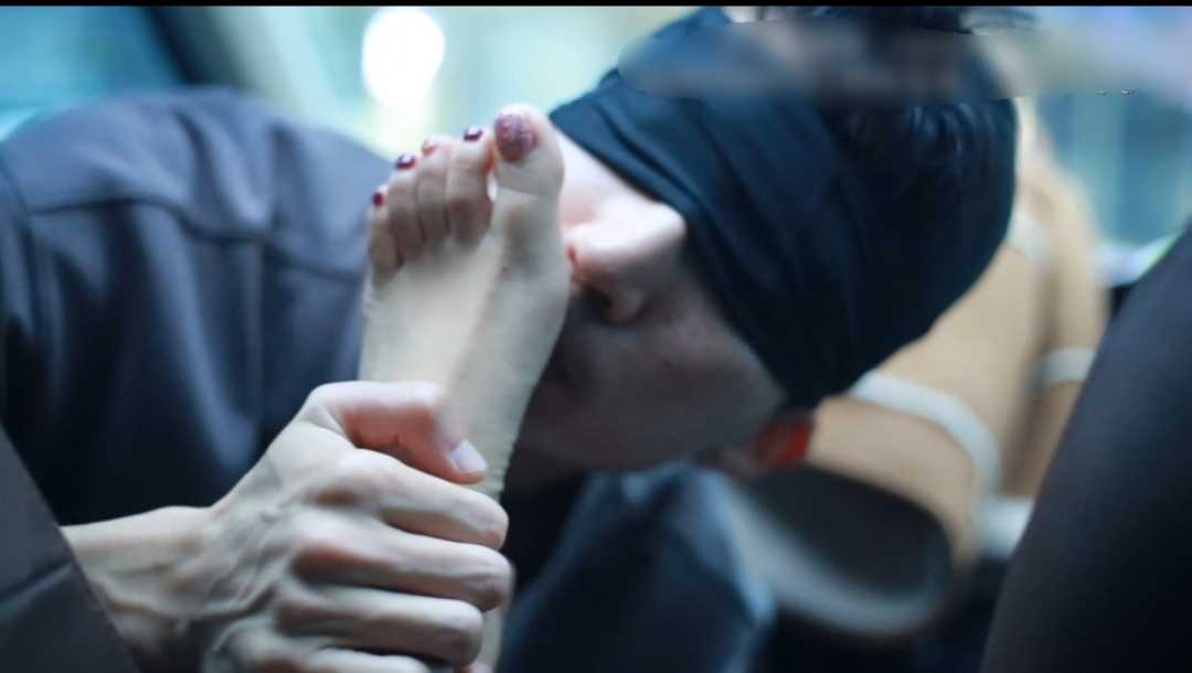 102405m5lob6j6bh666c65