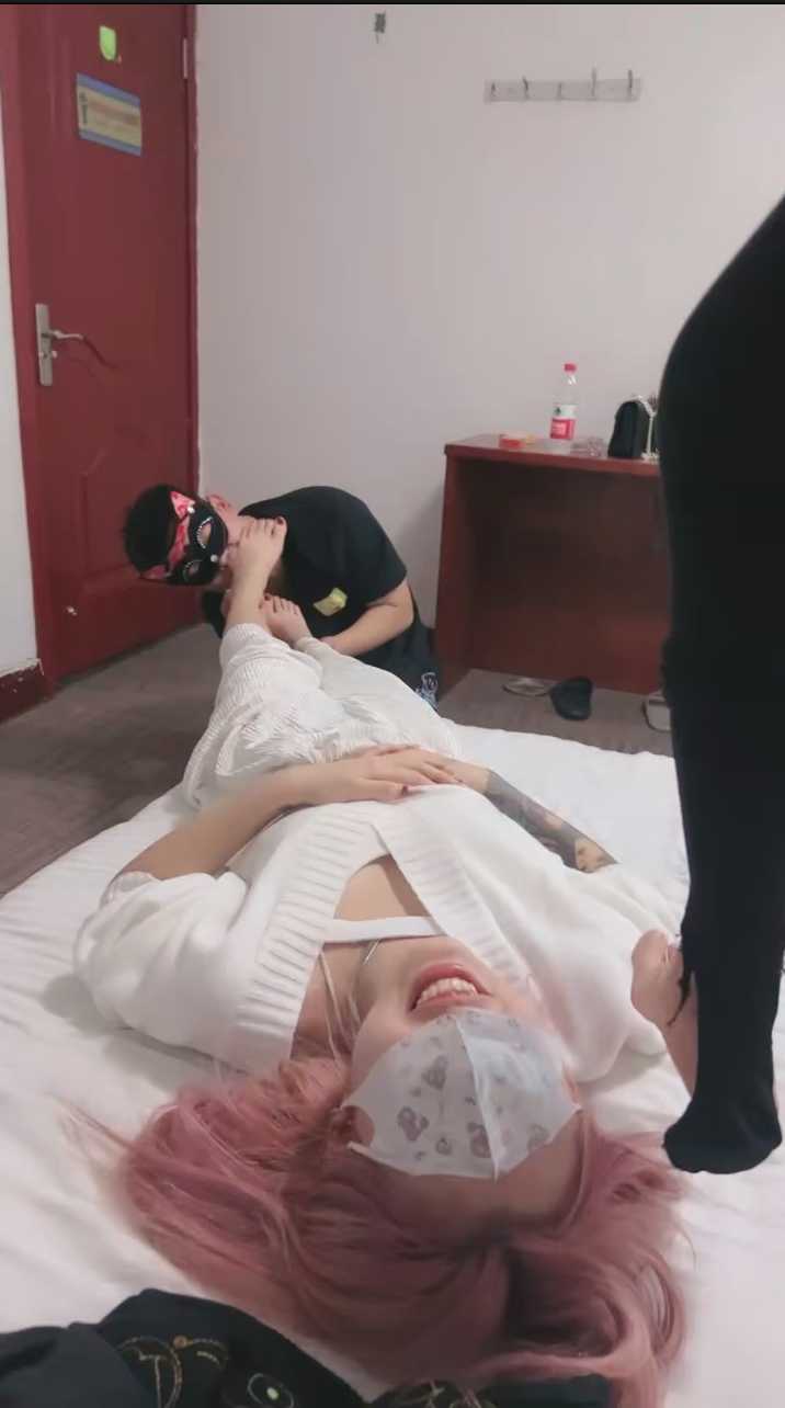 165435ljaa3j3jxfav9loa