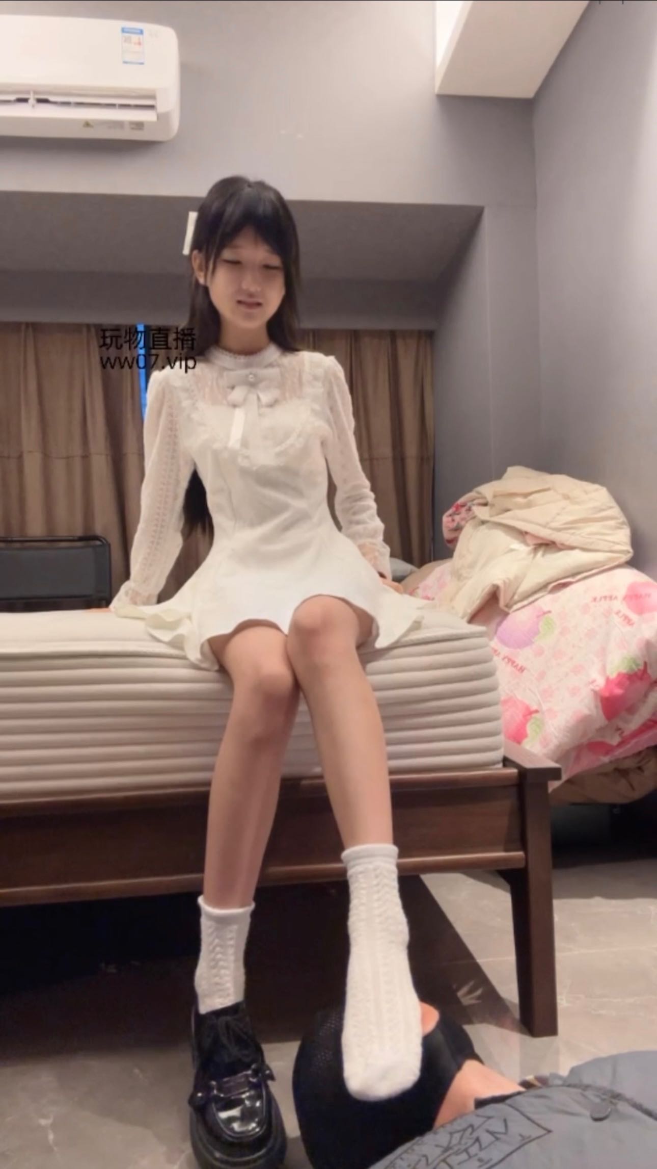 222039mf1w8u8z8f5dmuvm