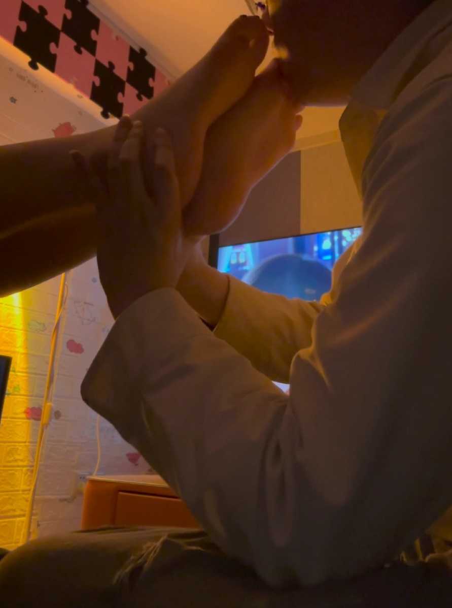 010410ezi2yez24yxz20bd