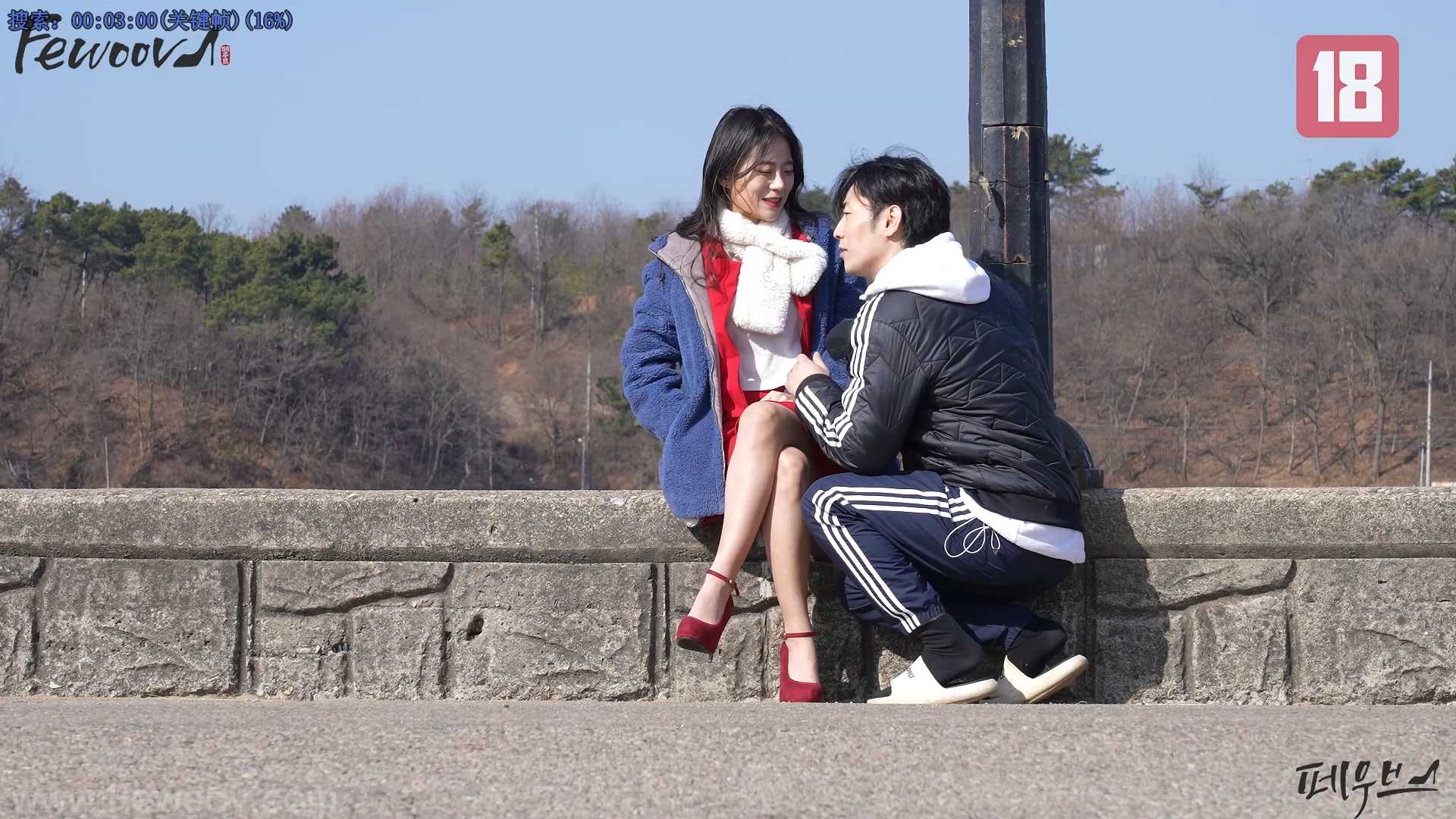 韩国 路边穿丝袜回家猛天丝足