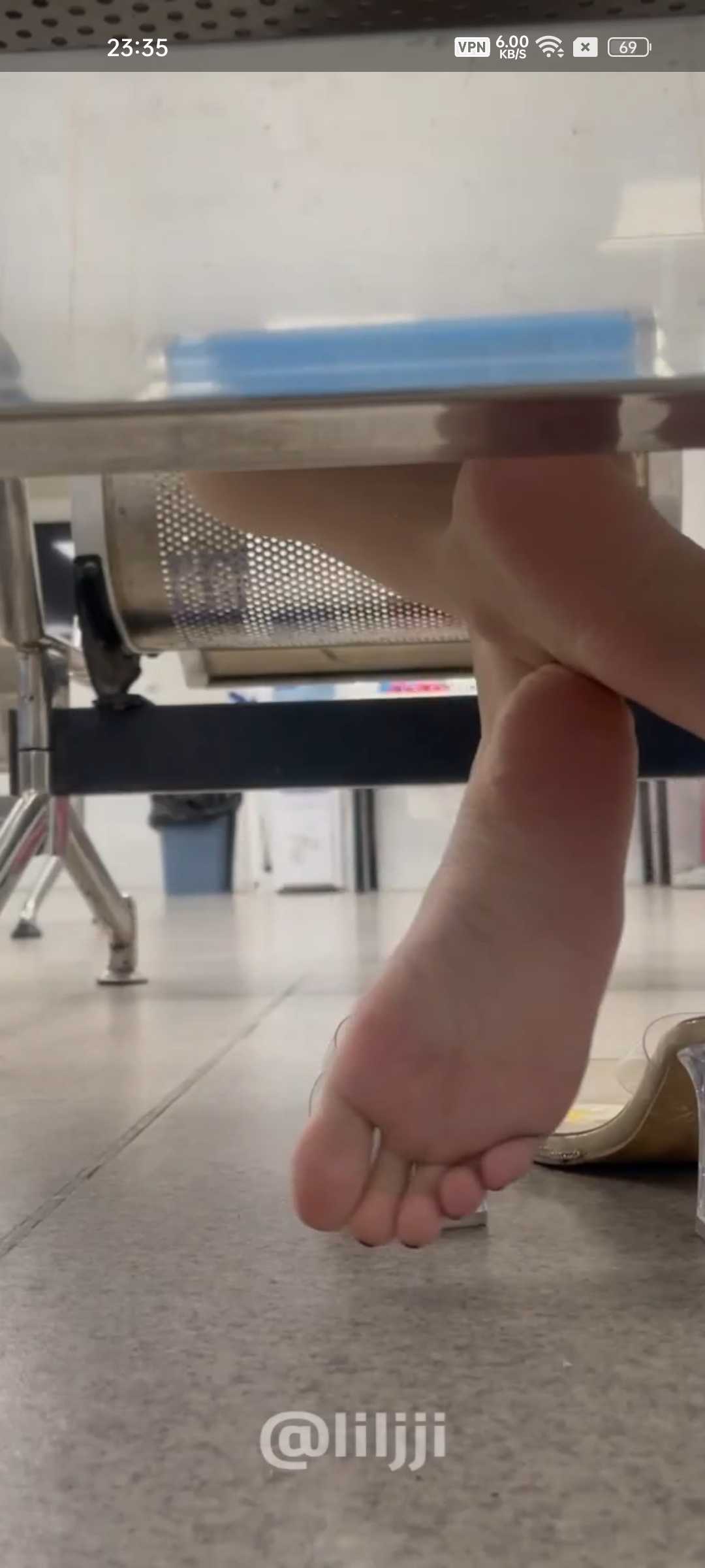 235130au55uj5hjnzeeku9