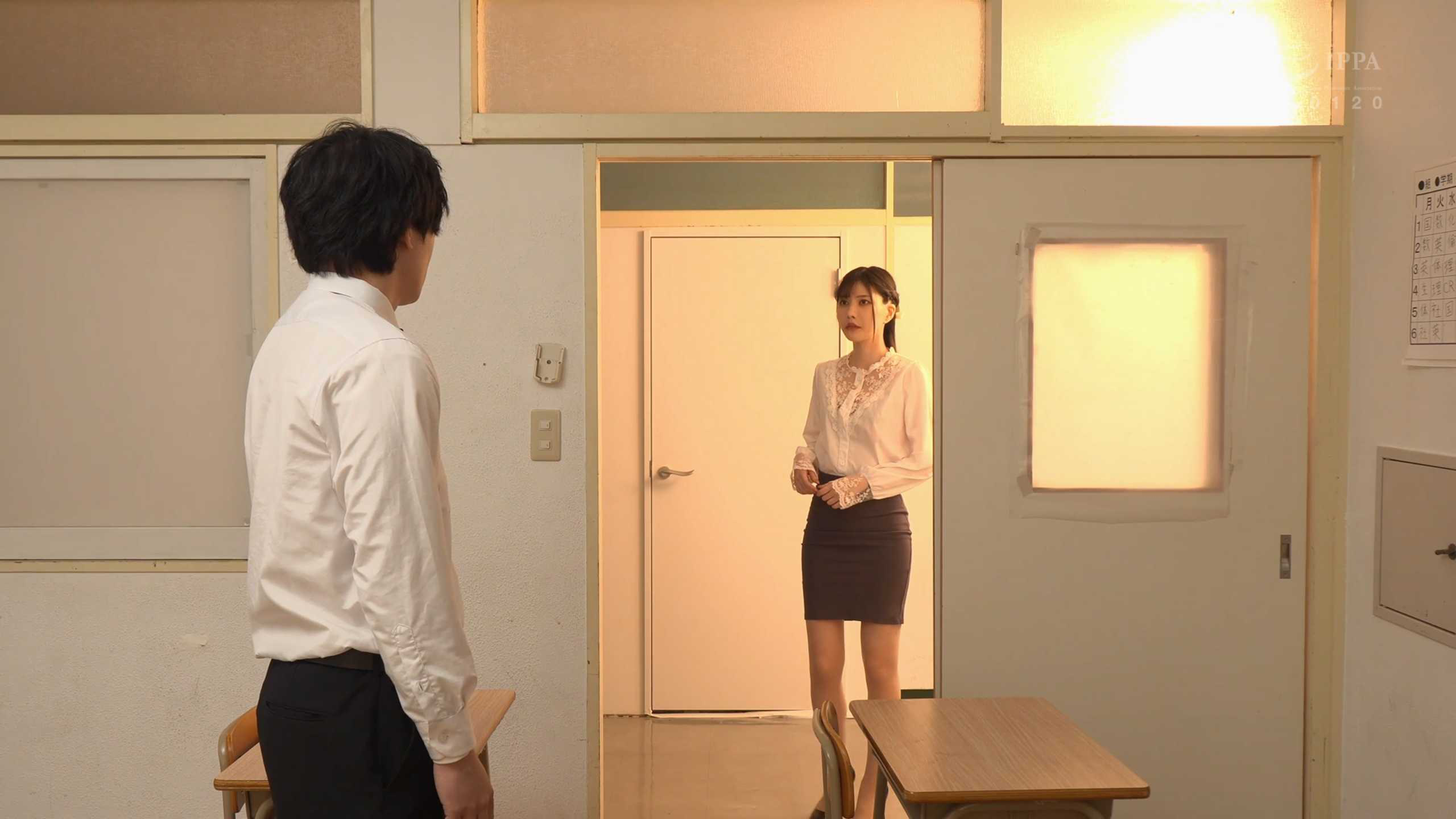 品尝日本女医生的巧克力脚