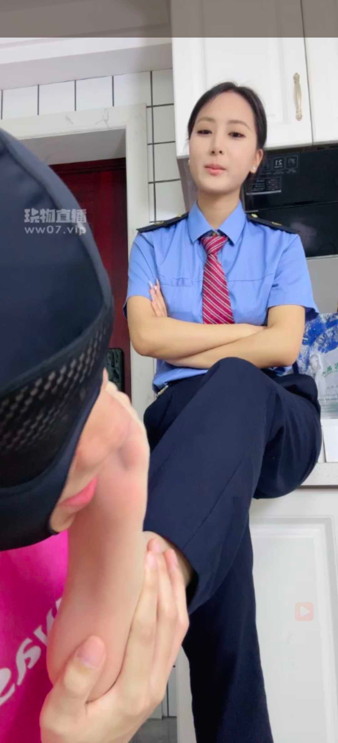 狗哥闻天素人乘务员原味丝袜脚