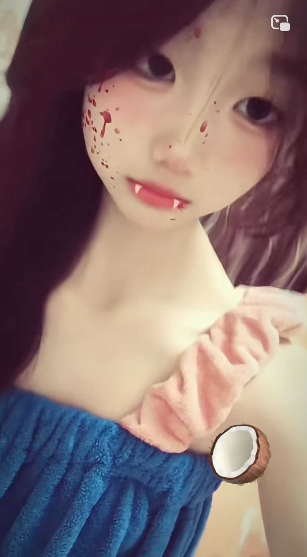 醉酒后的大一学妹超嫩裸足被老哥品尝（无声）