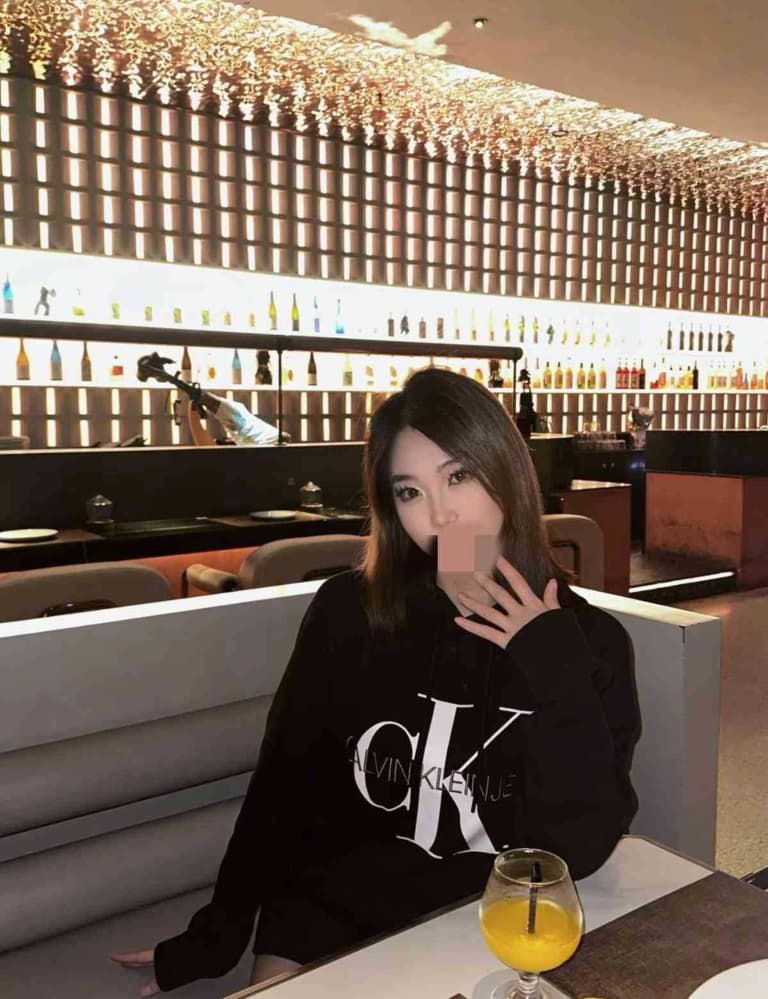 tian脚大湿—约tian22岁护理专业大学生